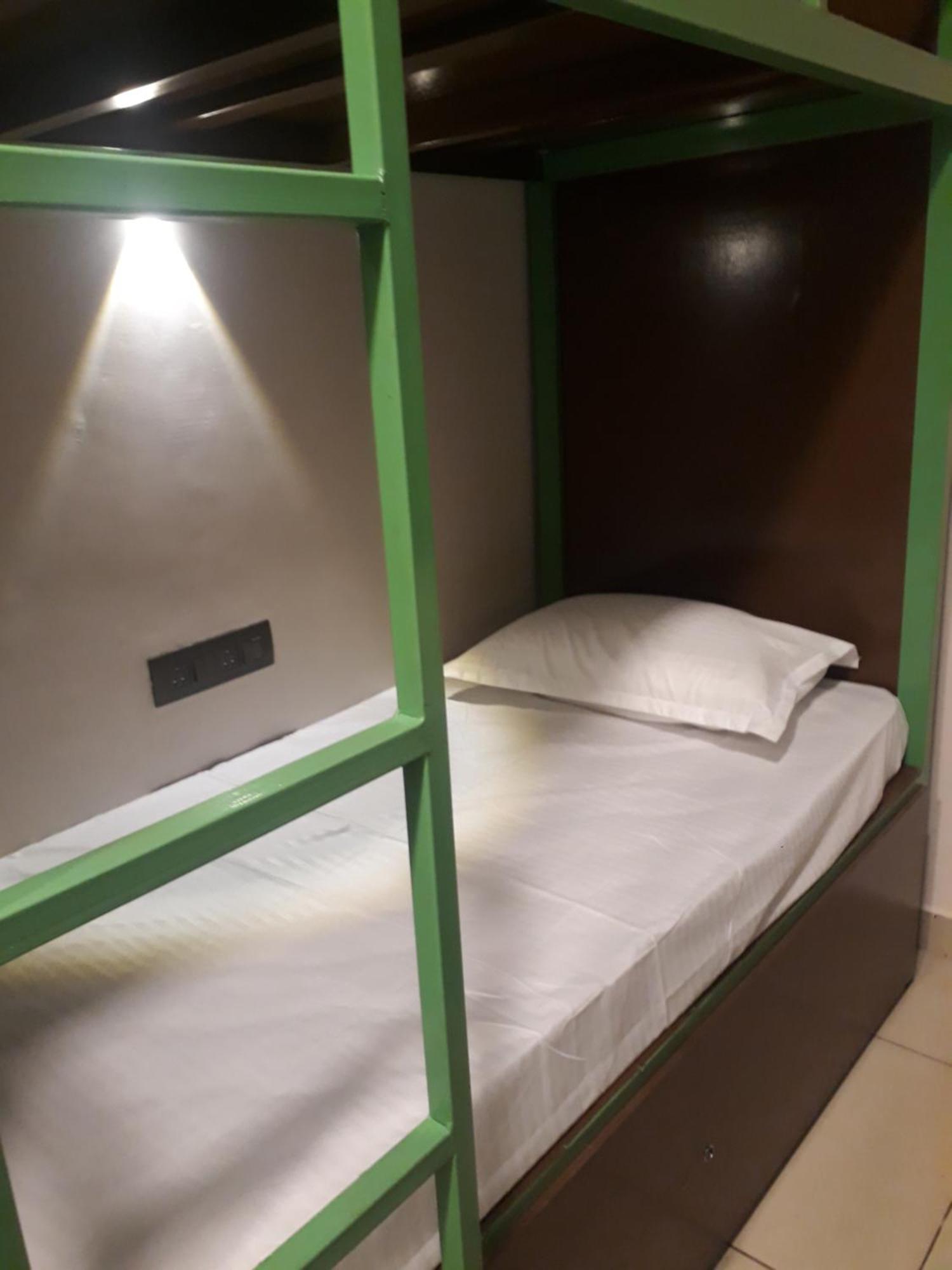 Cosycove Hostel Kochi Bagian luar foto