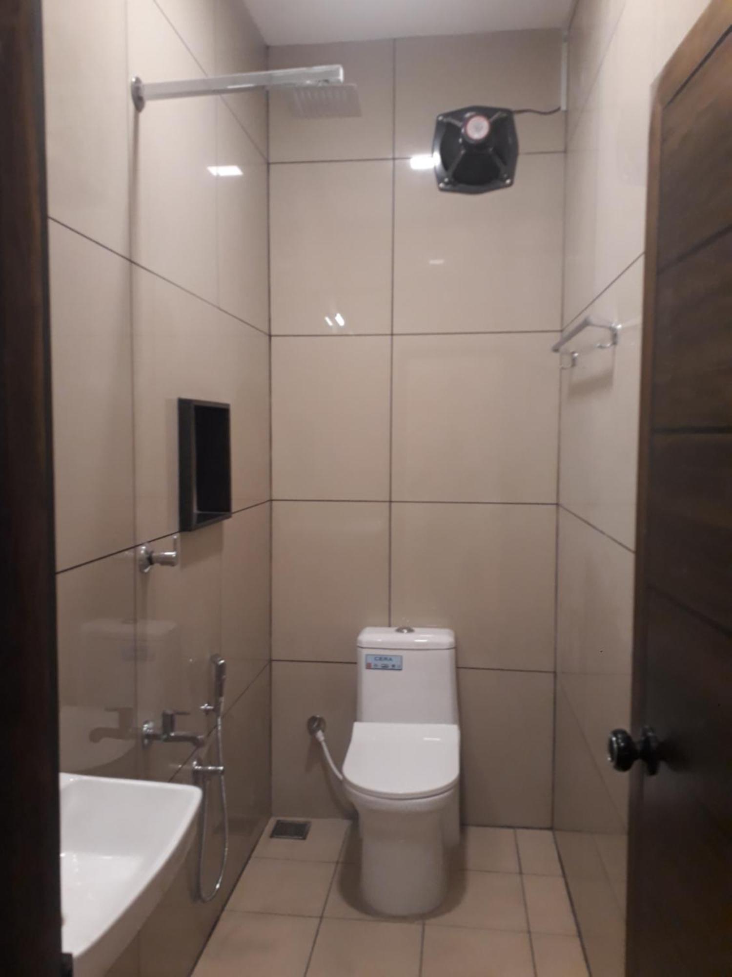 Cosycove Hostel Kochi Bagian luar foto
